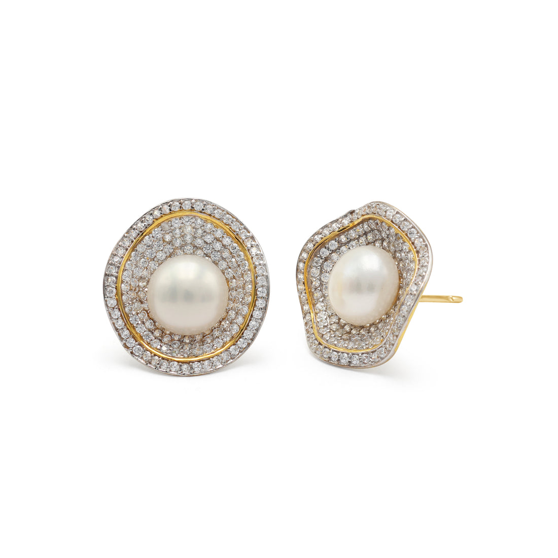 Fresh Water Pearl Studs